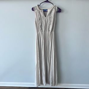 APT 9 beige maxi dress with lace detail